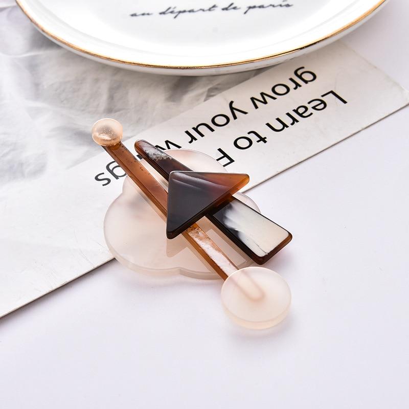 Blucome New Arrival Quality Acrylic Brooches for Women Men Clothes Bag Hijab Pins
