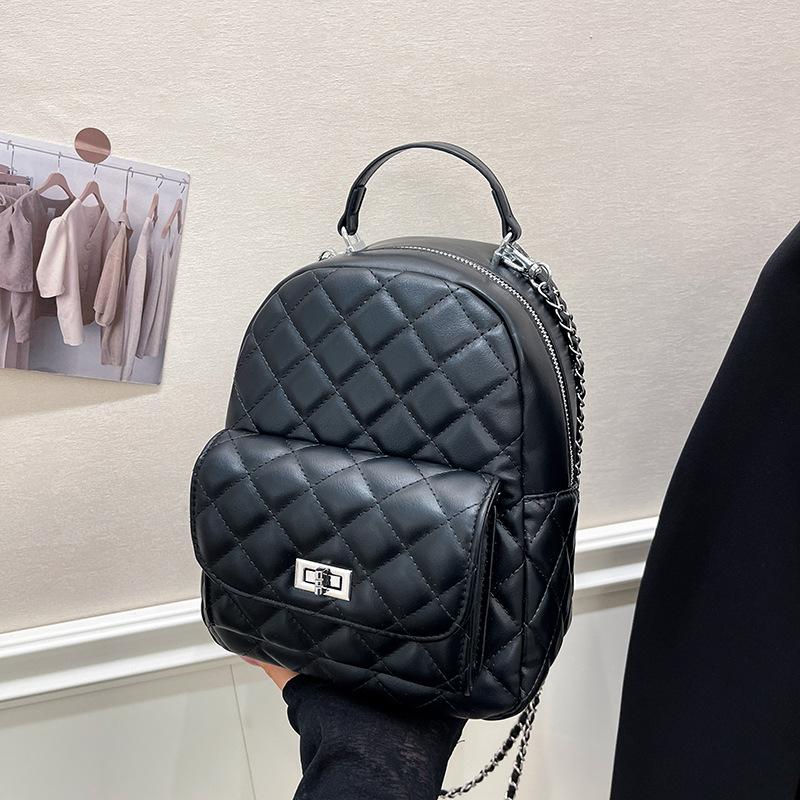 Spring and summer new women's bag outdoor travel backpack rhombus embroidery thread versatile simple chain bag