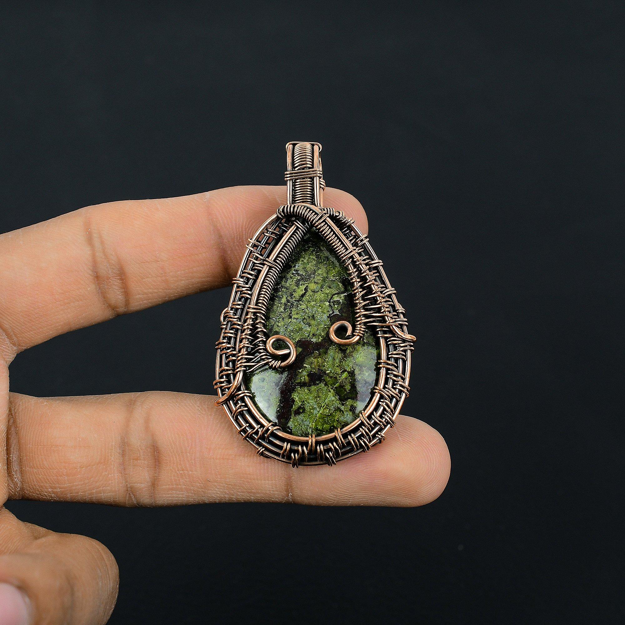 

Подвеска из яшмы Драконьей крови, обернутая медной проволокой 999 пробы, Ювелирные изделия с подвеской из драгоценного камня ручной работы, Подарки для жены, Новая подвеска 2.55 Inches