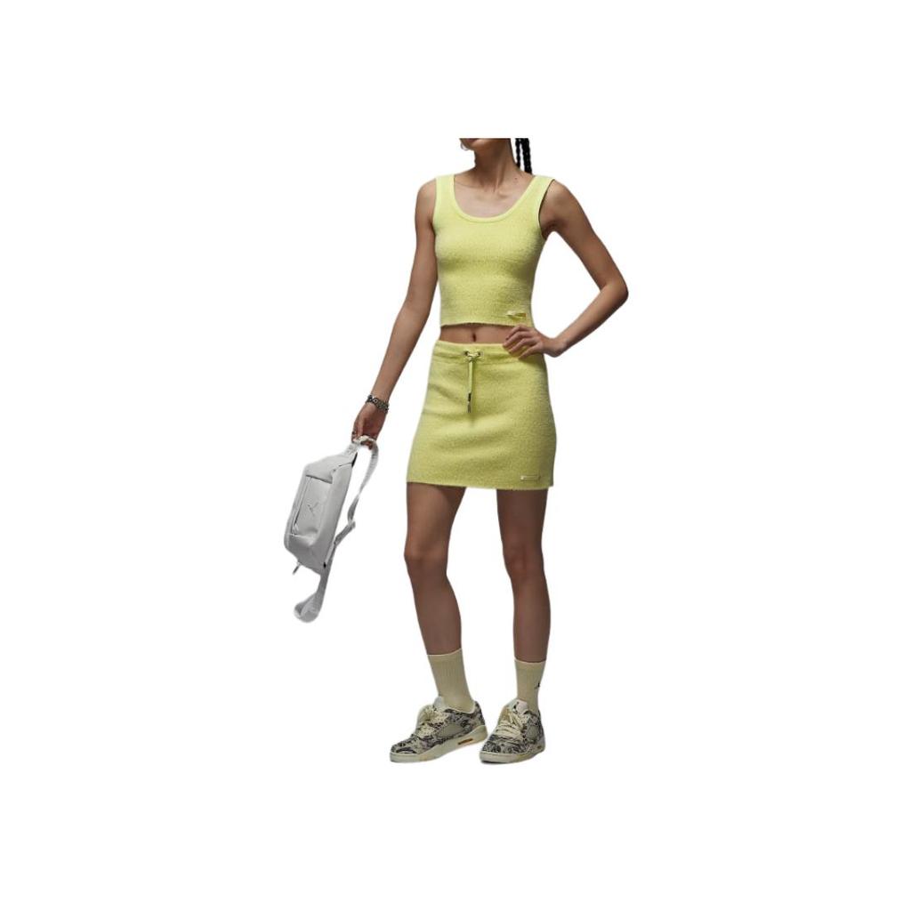 Jordan Solid Slim Fit Sleeveless Tank Top Women tops Green HQ9172335