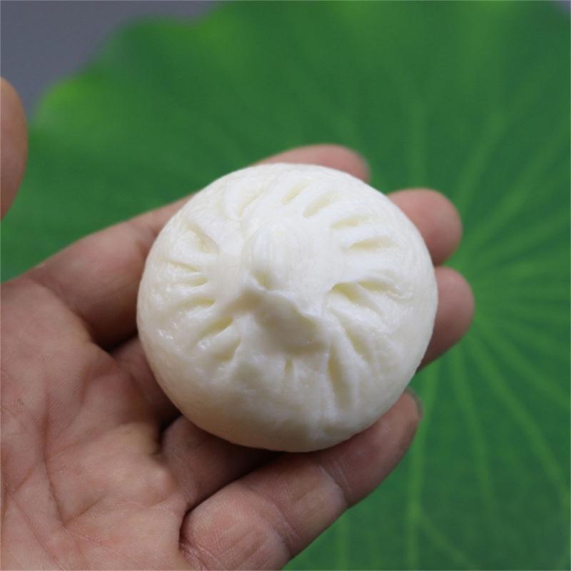 5.5cm Steamed Stuffed Buns Simulation Food Soft Decompress Fidgets Relieve Stress Toy for Adult Kids Kitchen Photo Props
