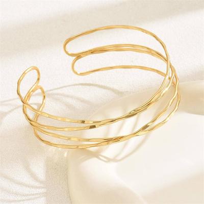 Mehrschichtiges Goldfarbenes Manschettenarmband für Frauen im Punk-Stil, Metallarmband, Minist-Design, Ins, Alltagskleidung, Partyschmuck