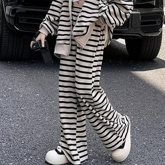 

Women s Spring/Autumn Striped Hooded Sportswear Set: Stylish 2-Piece Casual Outfit 140(2XS) [50-70 lbs]