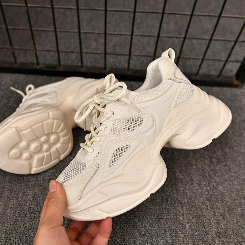 

Туфли на платформе-маффине для папы женские 2025 новые весенне-летние с небольшой внутренней высотой, дышащие сетчатые повседневные спортивные туфли 35