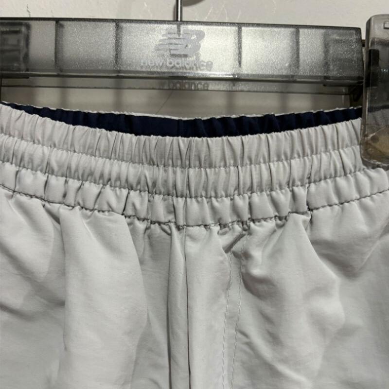 New Balance Uni Heritage 4.5 Shorts Nbnvf21013 Light Gray