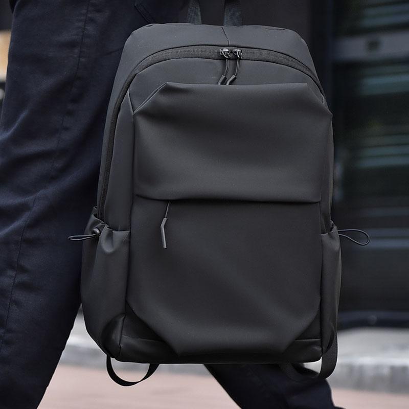 Durable Water-resistant School Bag For Men And Women Suitable For Casual Travel 15-inch Laptop Compartment