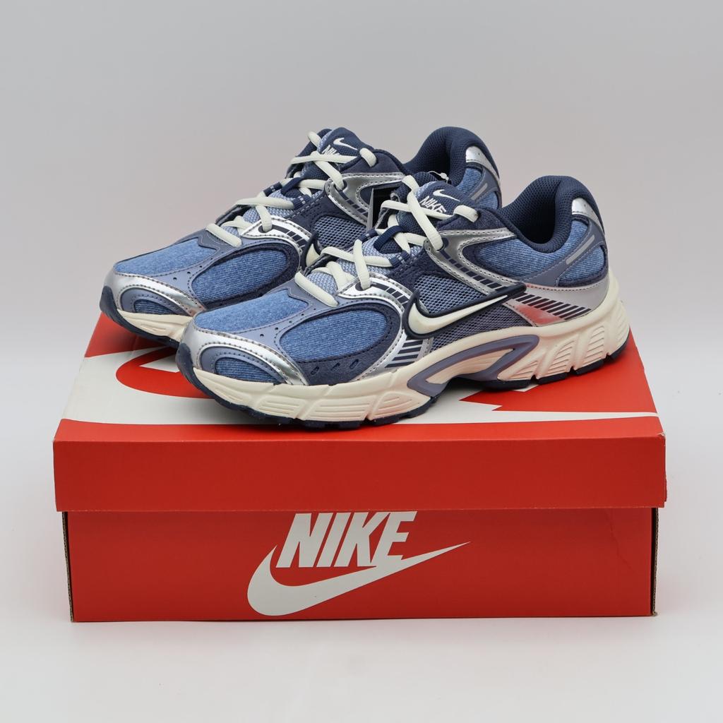 IH3649-006 Nike V5 RNR SE Denim (Men's)