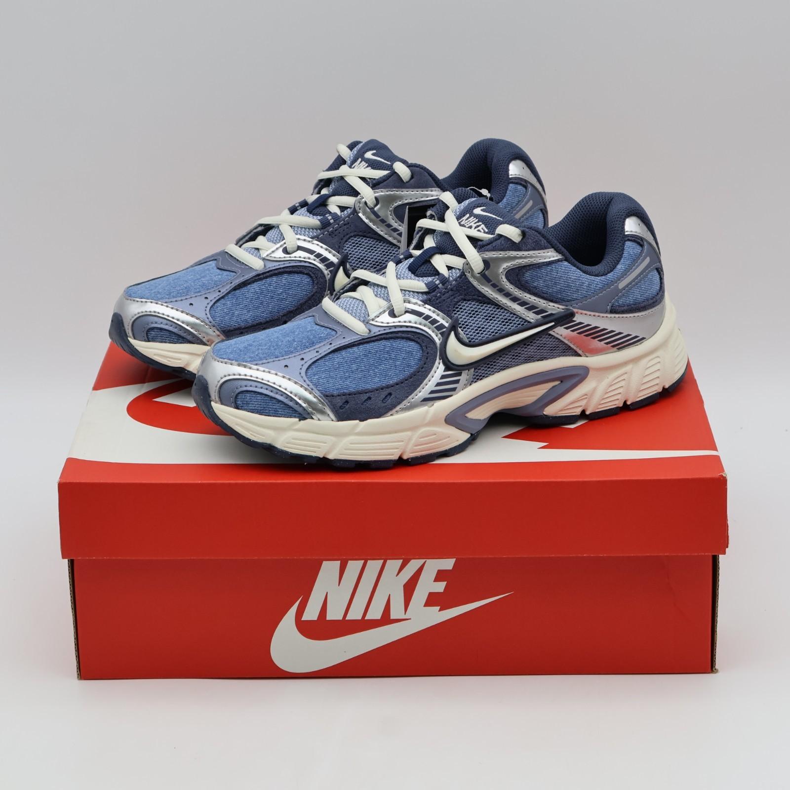 IH3649-006 Nike V5 RNR SE Denim