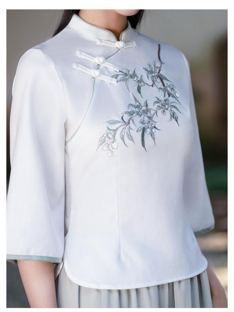 Wiosna/Lato 2025 Retro Chiński Styl Haftowana Bawełna Len Garnitur Tang Qipao Top