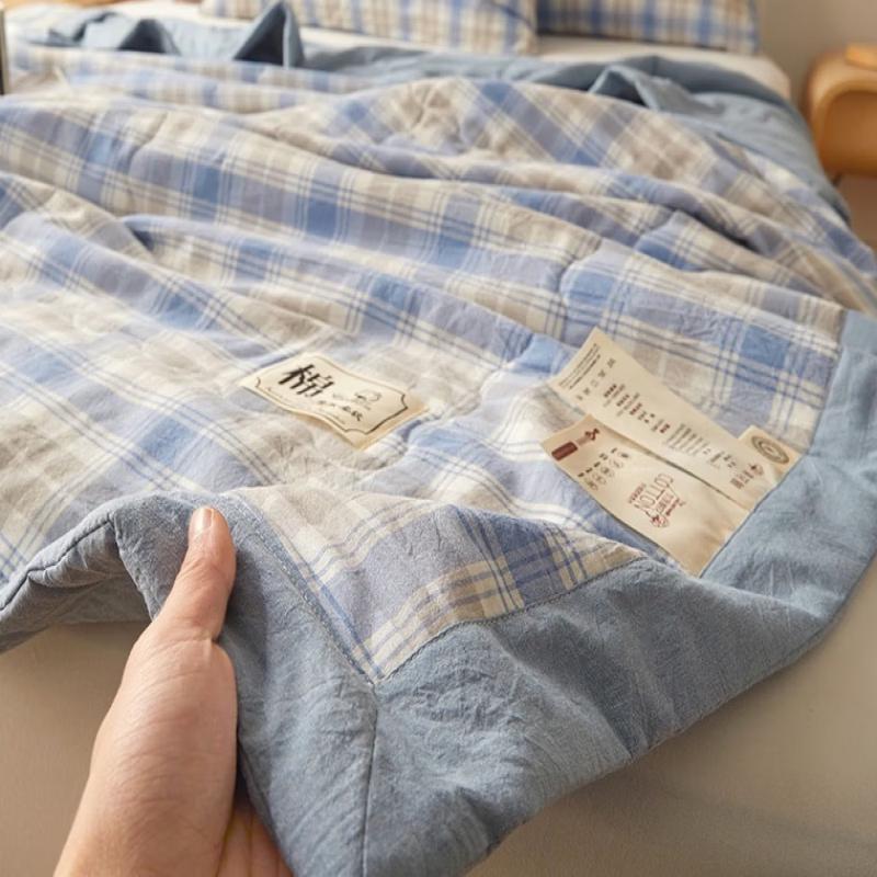 OLOEY All-Season Cotton Quilt