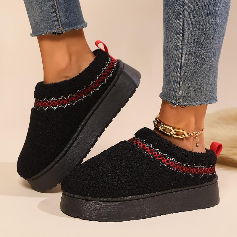 

Женские ботинки 2024 года, новые зимние плюшевые ботинки на толстой подошве, повседневная хлопковая обувь, женские короткие плюшевые теплые хлопковые ботинки на плоской подошве для женщин 42 чёрный