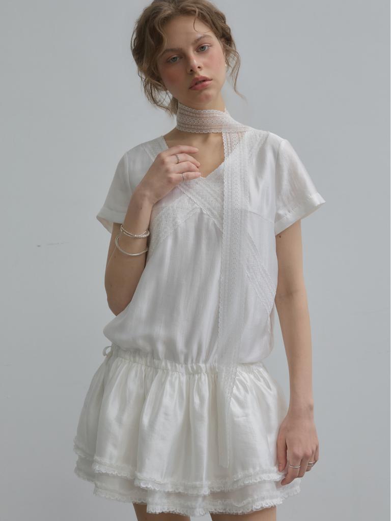 Eseuwaitussi Cross Lace Half-Sleeve Dress_2Color