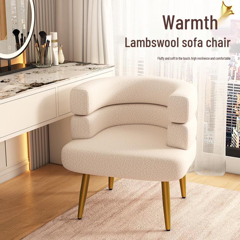 Nordic Minimalist Lambswool Single Sofa Chair with Solid Wood Frame