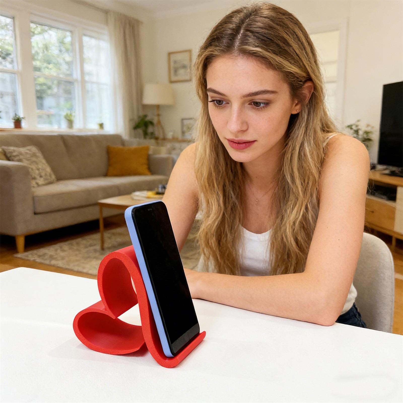 

The 3D-printed Creative Heart-shaped Phone Stand Design Can Be Used For Home Decor And Desktop Ornaments one size