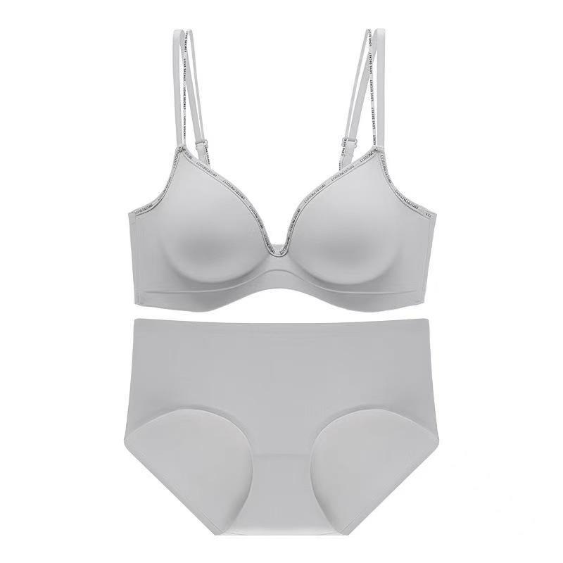 Leopard print underwear, women's small breasts gather, sexy seamless bra, closed breasts, anti-sagging, no steel ring, upper support shows a large bra
