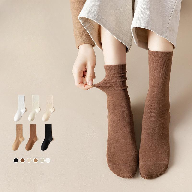 Women's Autumn and Winter Non Slip Loose Tube Pile Cotton Socks