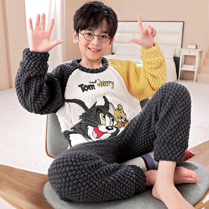 Flanell-Cartoon-Pyjama für Jungen - Langärmlig, Rundhalsausschnitt, Korallenfleece, Herbst/Winter