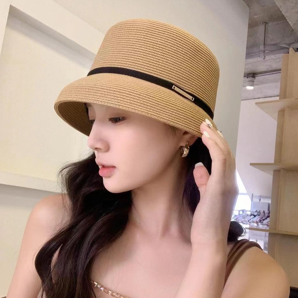Small Straw Bucket Hat Female Travel Seaside Sunshade Sunscreen Basin Hat Outdoor Shopping Holiday Straw Hat Female