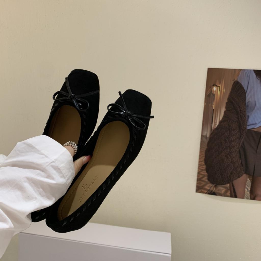 French evening breeze shallow mouth inner height increase single shoes 2025 new versatile bow gentle temperament grandma shoes ladyshoes