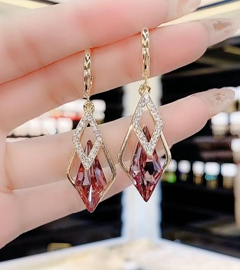 Korean Kevlar Electroplated Needle Earrings 2022 New Fashion Amethyst Niche Advanced Sense Unique Design Earrings
