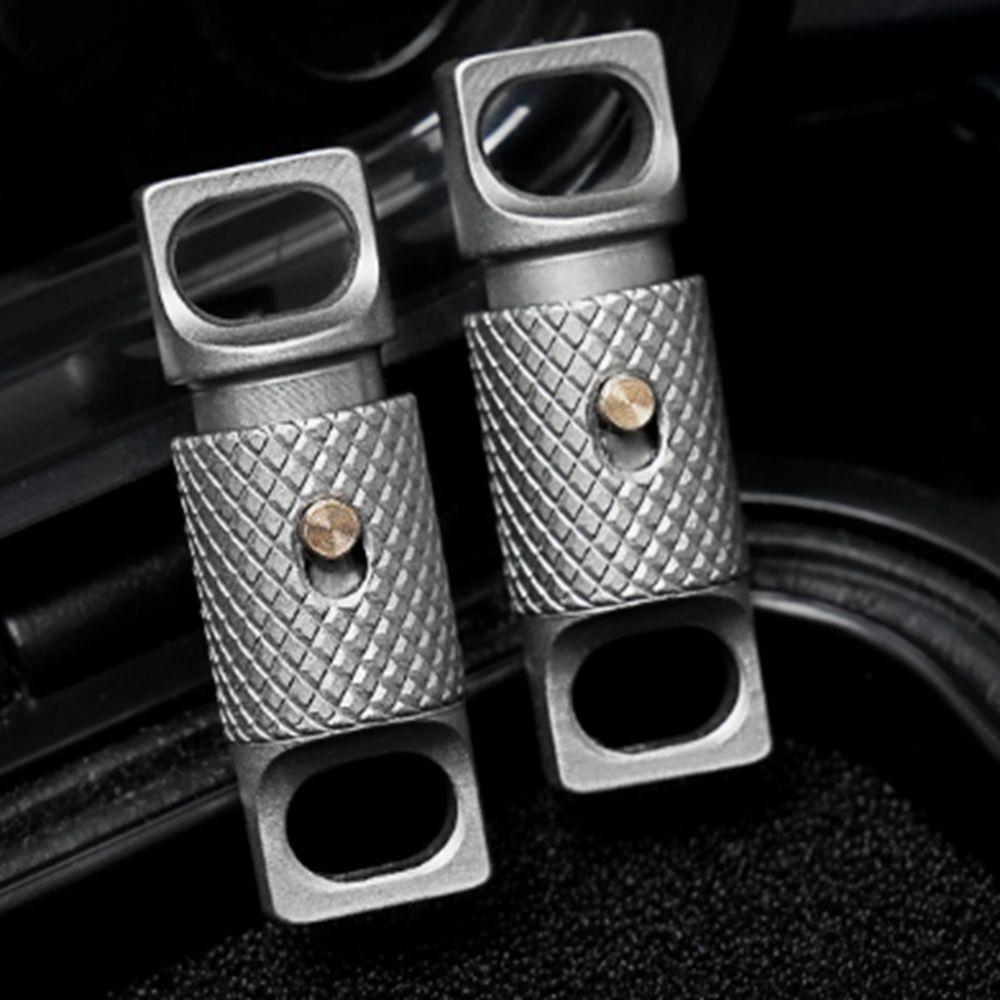 Portable Brass Keychain Ultra-light Car Key Ring New Titanium Alloy Keychain Outdoor Small Tool