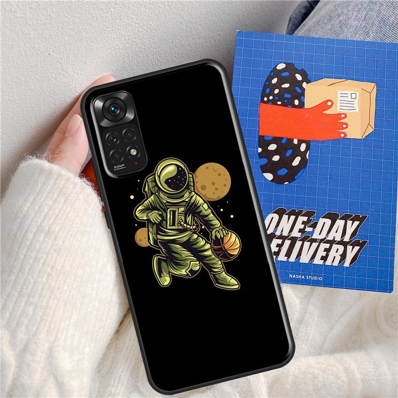 Astronaut Space Dunk Case For Xiaomi Redmi Note 8 9 10 11 Pro 8T 9S 10S 11S Redmi K50 K40 Gaming 9A 9C 9T 10C