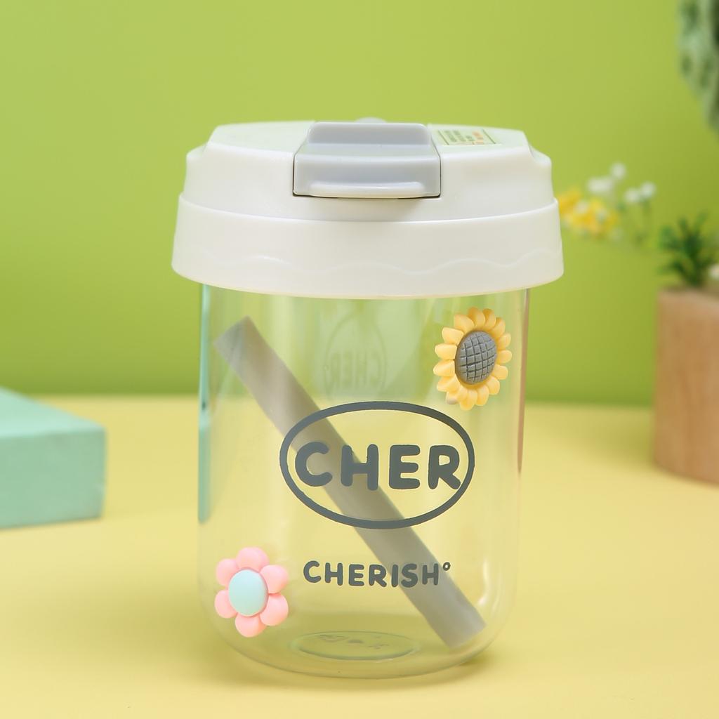 Large Capacity 330ml Portable Plastic Water Bottle With Straw Cute Cartoon Design Sealed Leak Proof Cup For School Office Travel MIT
