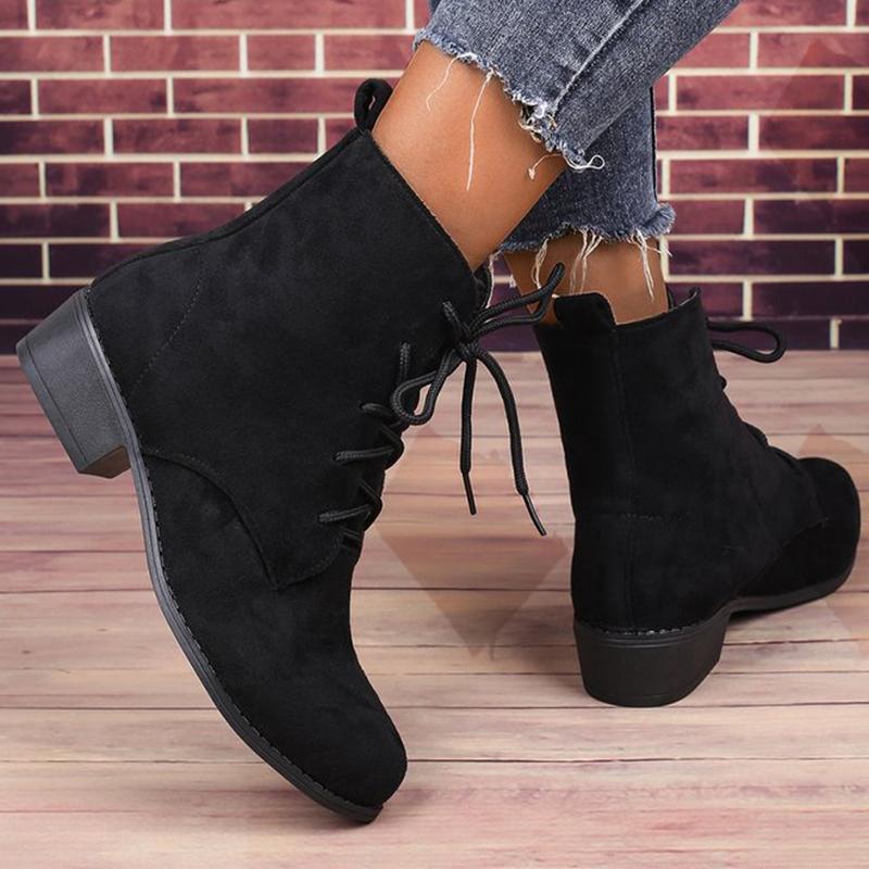 Móda 2025 Podzim Zima Kotníkové boty z umělé semiše Dámské Retro Černé Šněrovací boty Žena Plus Size 36-43 Špičaté kotníkové boty Dámské