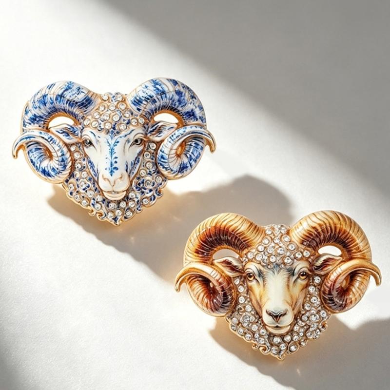Animal-Themed Sheep Brooch with Two-Tone Enamel, Clear Decorative Stones and Sculpted Design for Festive Gatherings