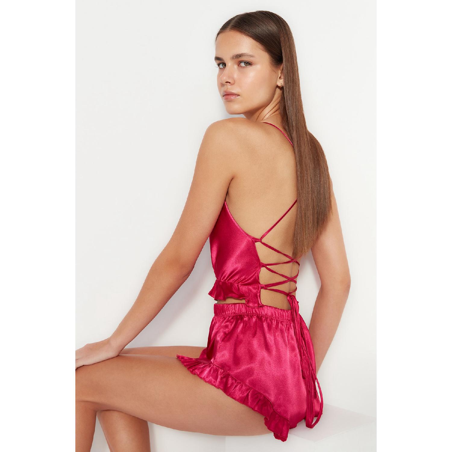 

Атласные шорты и атласные шорты цвета фуксии с оборками и спинкой, тканый пижамный комплект Thmss23pt00048