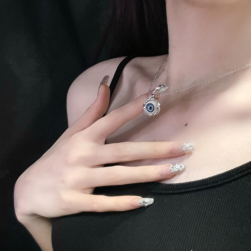 Devil'S Eye Necklace Blue Eyes Advanced Niche Design Cold Wind Clavicle Chain Female Personality