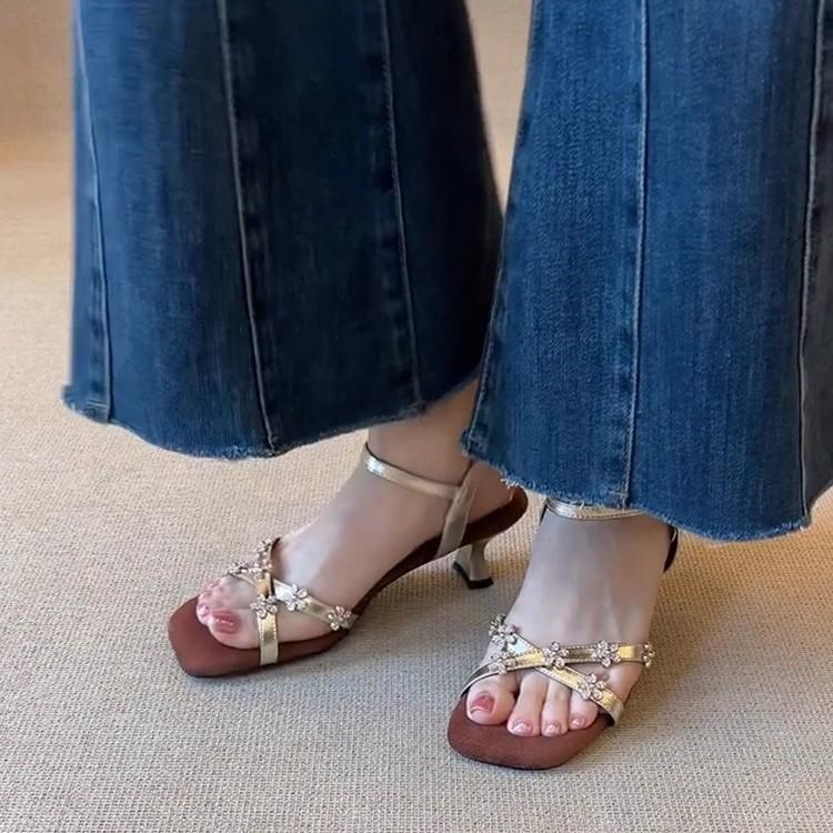 Soft leather version~ French rhinestone flower word with square head sandals femininity versatile casual skirt high heels summer