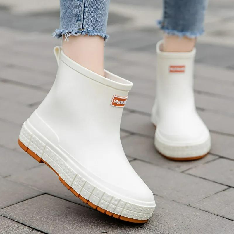 Women's new rain Shoes Fashion anti slip rubber shoes Lightweight waterproof rain boots Solid color ladies work Boots Zapatos