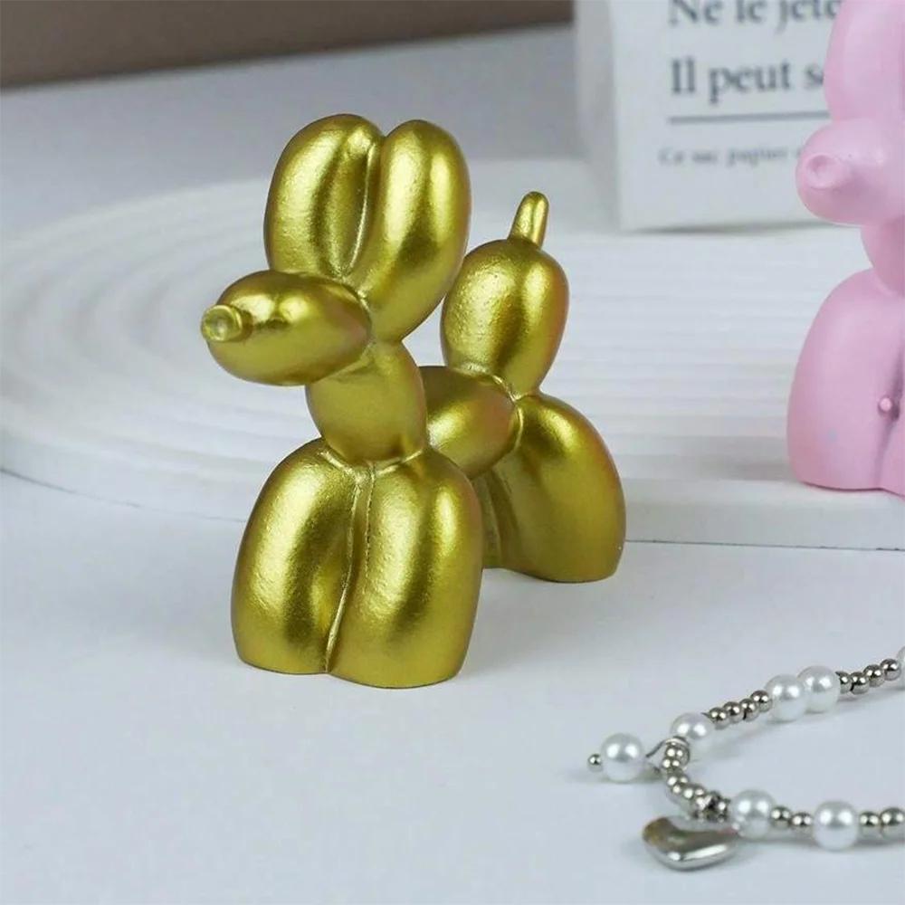 Resin Balloon Dog Sculpture Home Decor Table Decoration and Accessories Office Nordic Animal Decorative Sculptures and Figurines