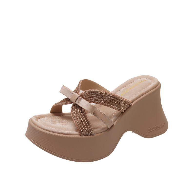 

Крутые тапочки женские уличные тапочки лето новые однословные маффины платформа женская обувь стразы увеличивающие рост сандалии 39