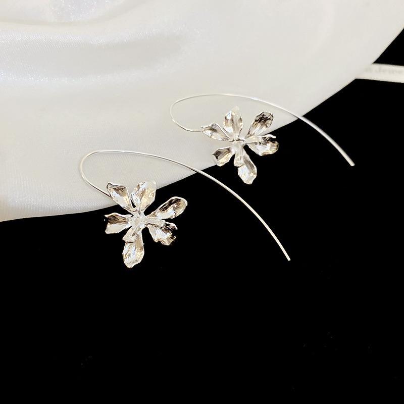 Silver needle super flash zircon pearl geometric round flower earrings simple personality stud earrings niche design earrings women