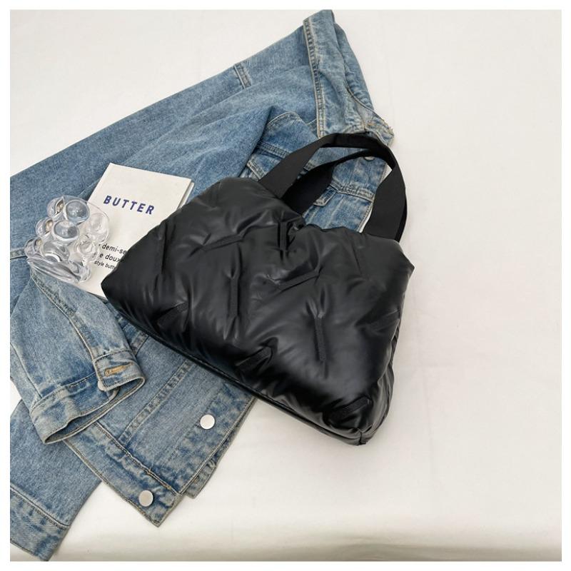 New Women Handheld Underarm Bag Minimalist Glossy Down-Filled Tote Bag Large Capacity Oxford Shoulder Bag