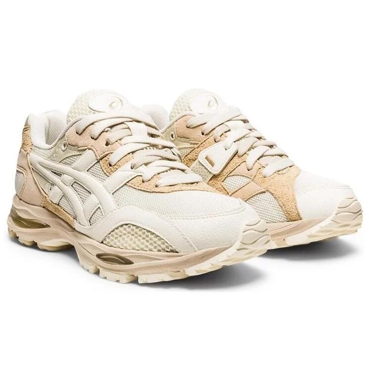 Asics  Gel MC Plus Ivory Putty Men Sneakers Cream 1202A154-750