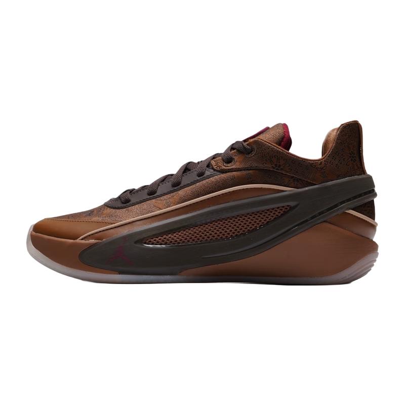 

Чоловічі баскетбольні кросівки Nike Luka Signature PF EUR 41