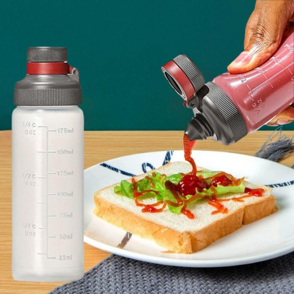 Kunststoff-Quetschflasche Küchenwerkzeuge Staubdichte Gewürzflasche Salatdressing-Press-Typ Quetschflasche Haushaltszubehör