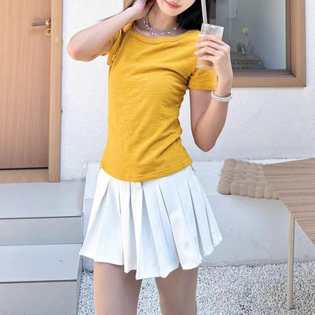 Koreanisches gelbes schräg geschnittenes kurzärmeliges T-Shirt Damen Sommer Neu Dünn Vielseitig Off-Shoulder Träger Design Spice Girl Top