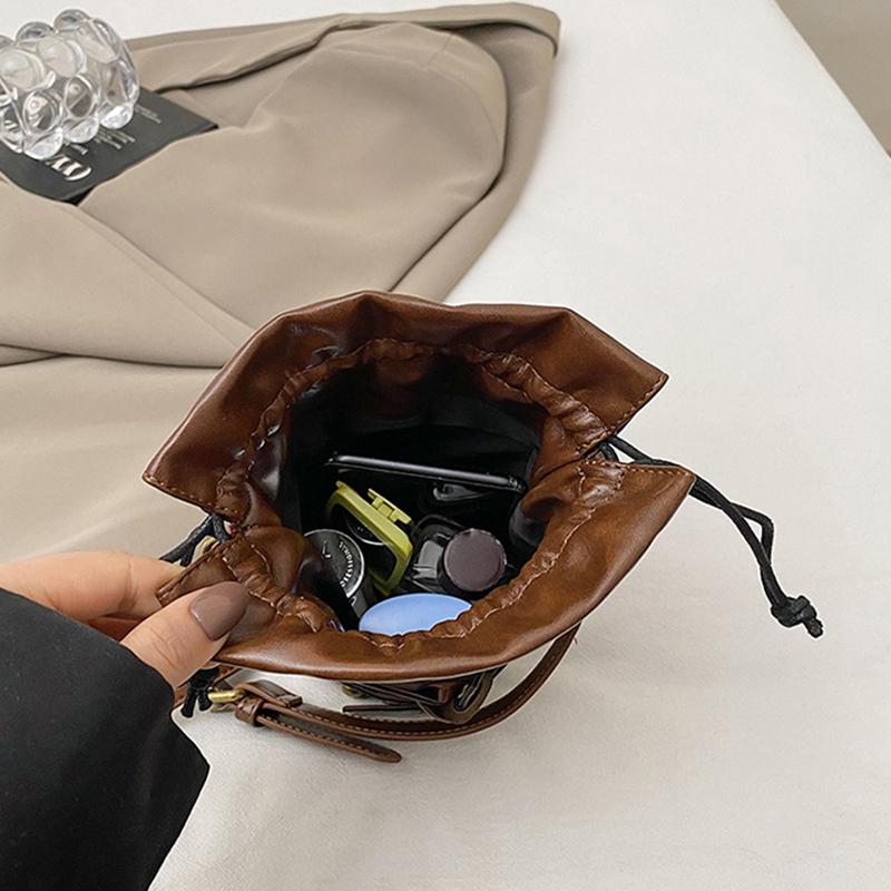 Funny Shoulder Bag Vintage Style Creative Horse Head Mask Bucket Bag Unique Niche Single Shoulder Crossbody Bag for Women