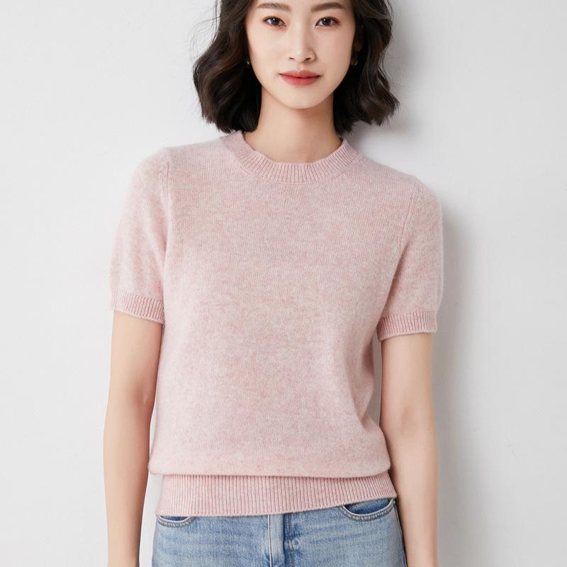 Autumn Women's Knitwear: Round Neck Short Sleeve Pullover Sweater