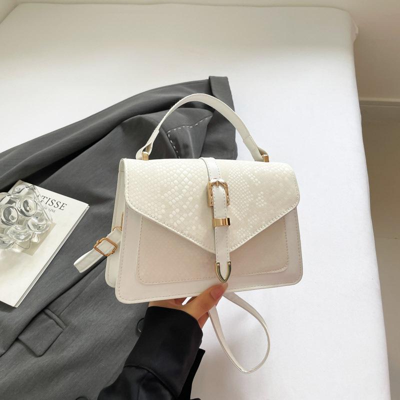 

Commuter bag messenger bag women s bag 2025 spring and summer new simple shoulder bag textured small square bag білий