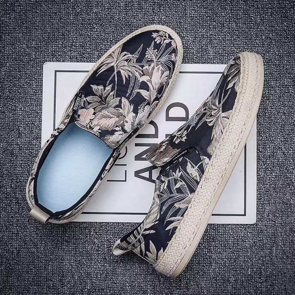 Designer Shoes Men New Breathable Fabric Slip-on Loafers Sneakers Casual Shoes Men Low Top Flower Print Canvas Men's Shoes