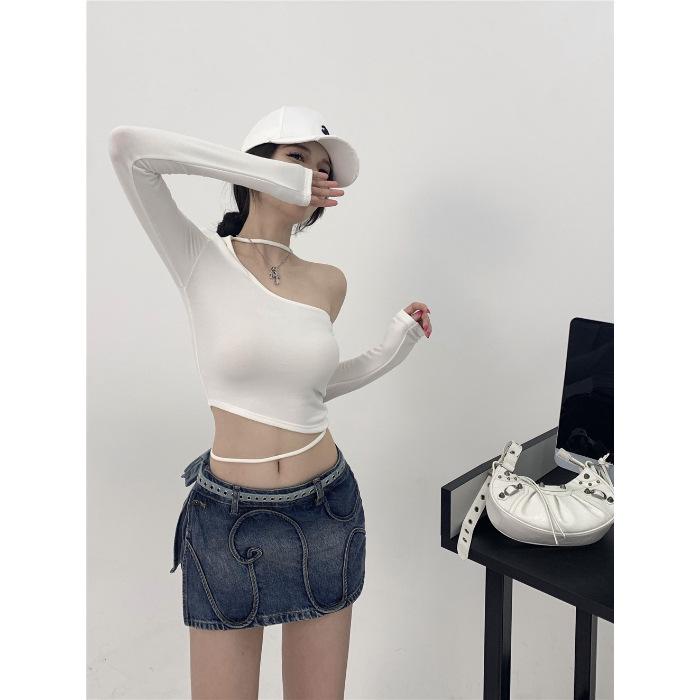 Niche Autumn Women's One-Shoulder Halter Crop Top - Long Sleeve, Slim Fit, Strappy Design