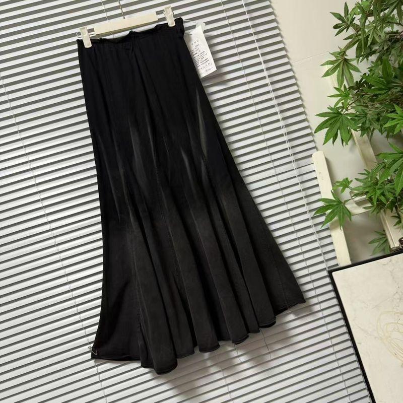 

0707-49 Foreign Trade Order Sample Clothes Fashion Temperament Cotton Sense Skirt Fashion Artistic Sense Tie-dye Series Skirt As shown in the figure 2 pieces