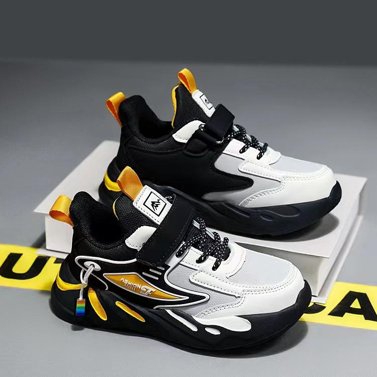 Sneakers Boys Sneakers Girls Light Running Shoes Breathable Classmates Casual Shoes Middle and Older Children Running Students Little White Shoes