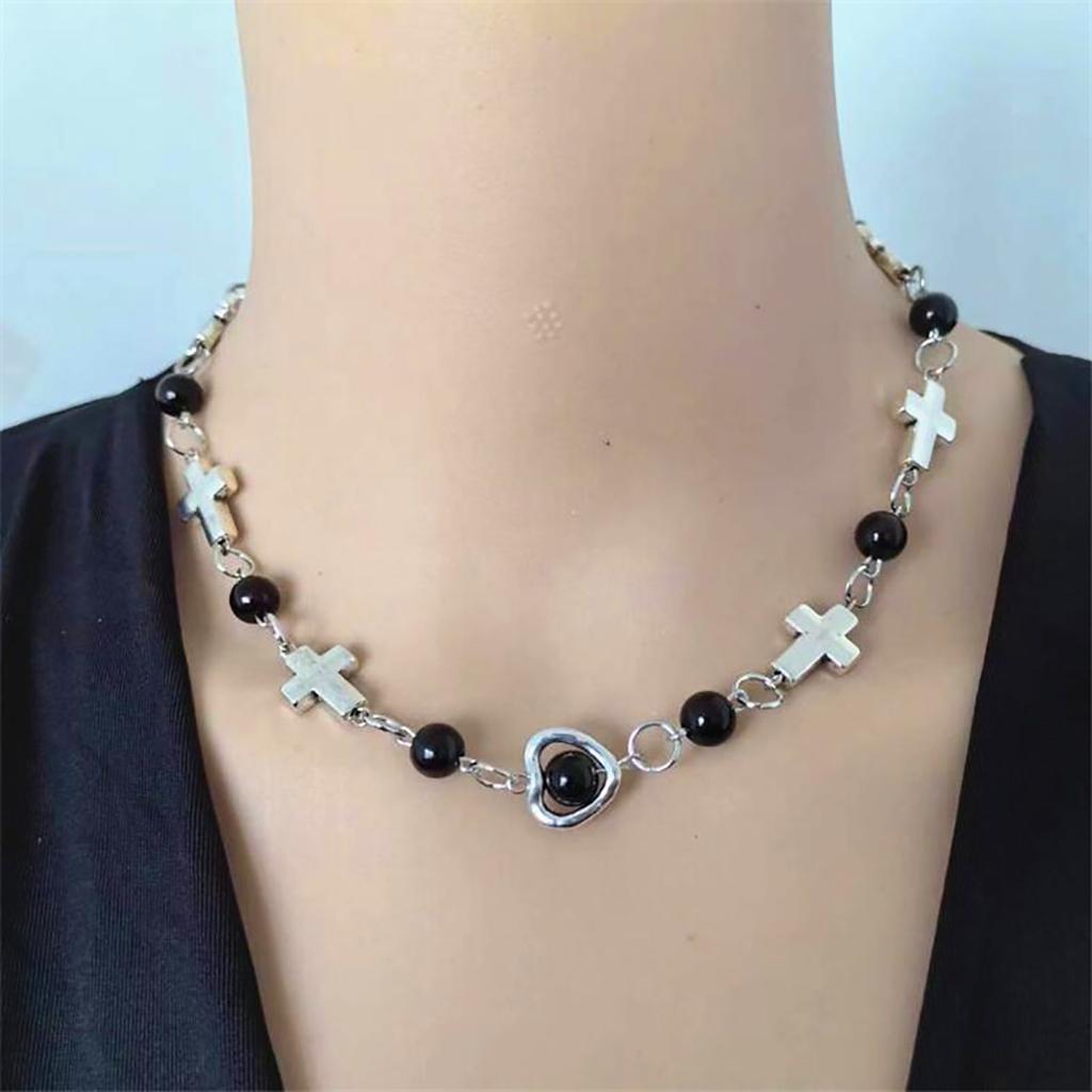 Women's Fashion Necklace with Pearls Bead Stylish Beaded Necklace Jewelry Delicate Crosses Heart Neckchain Ornament