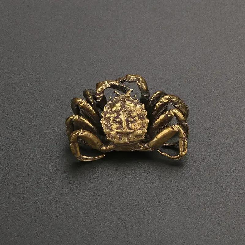 1 Pcs Antique Bronze Crab Universal Handmade Pure Brass Crab Ornament Cover Set Tea Pet Decoration Accessories